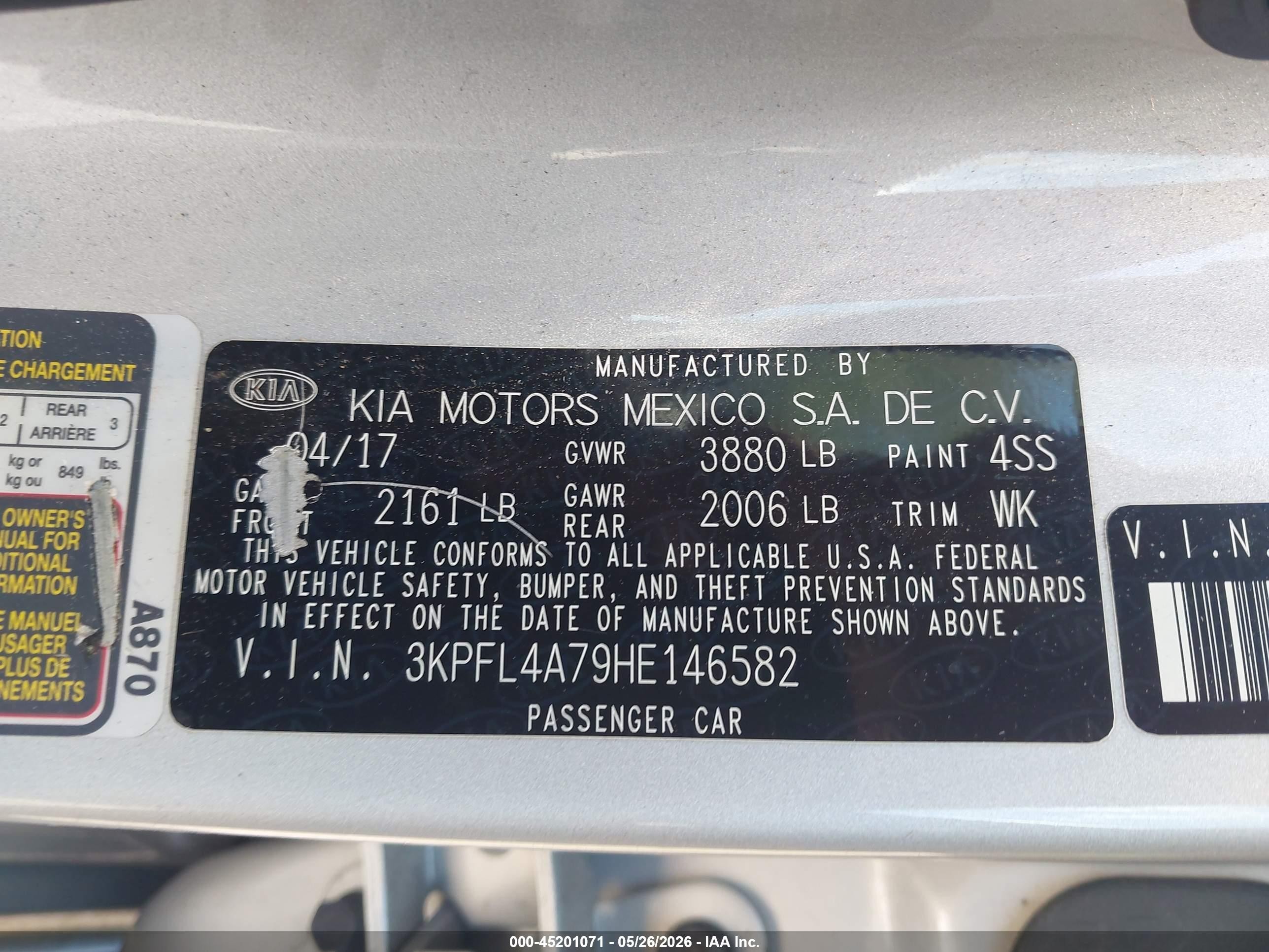 2017 Kia Forte Lx Silver vin: 3KPFL4A79HE146582