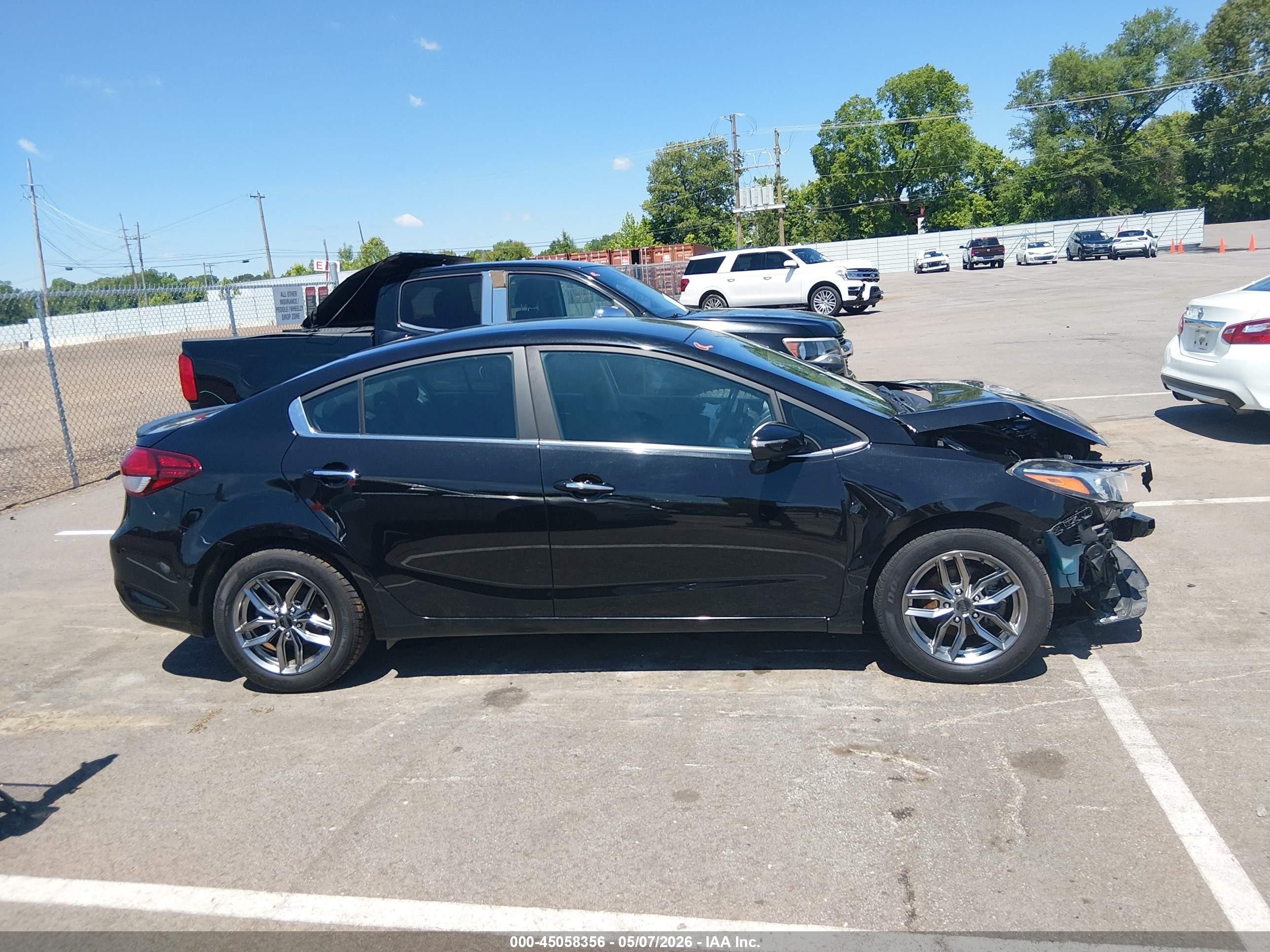 2017 Kia Forte S Черный vin: 3KPFL4A7XHE054266