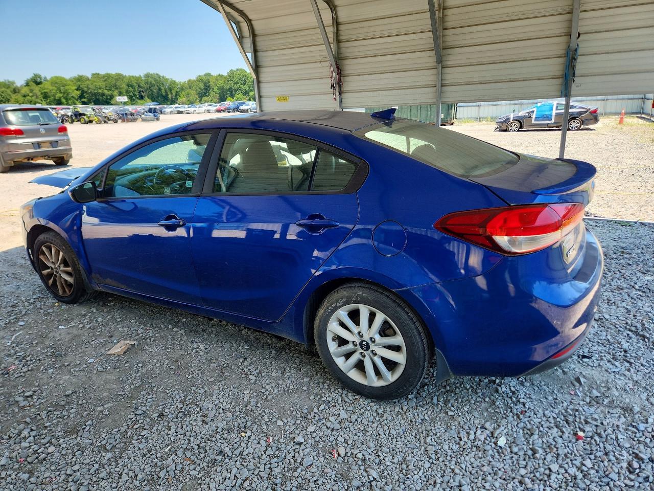 2017 Kia Forte S Blue vin: 3KPFL4A7XHE054350
