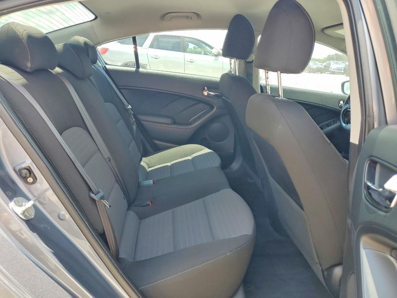 2017 Kia Forte S Charcoal vin: 3KPFL4A7XHE098087
