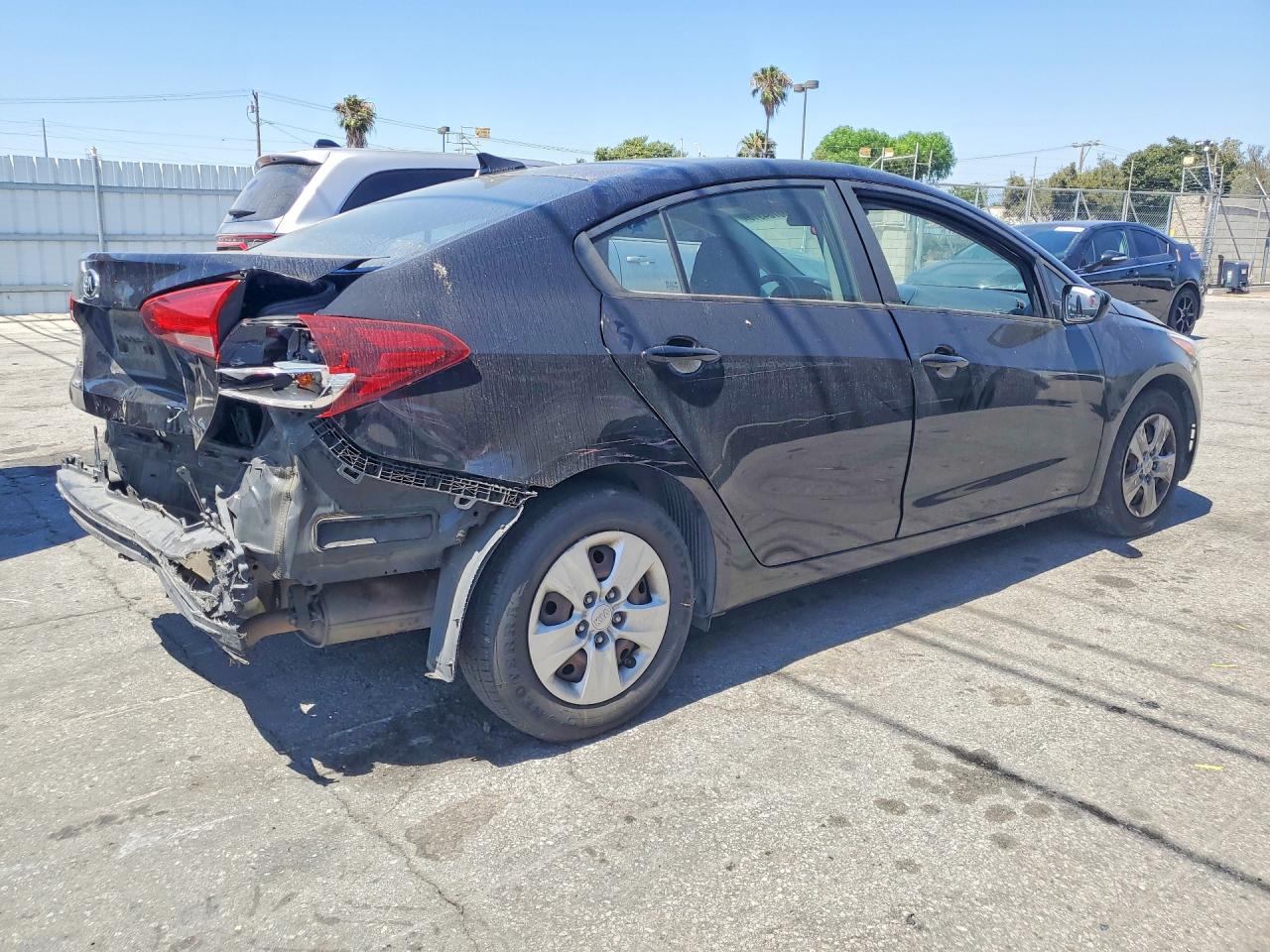 2018 Kia Forte Lx Black vin: 3KPFL4A7XJE199345