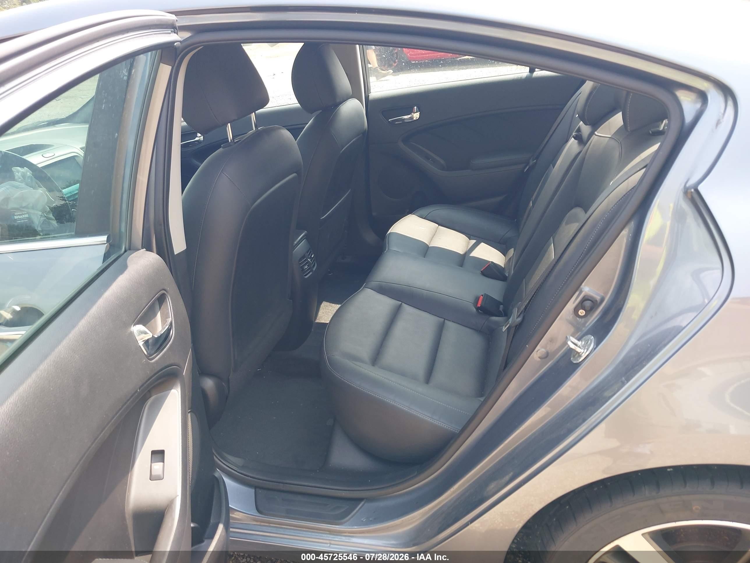 2017 Kia Forte Ex Silver vin: 3KPFL4A81HE054861