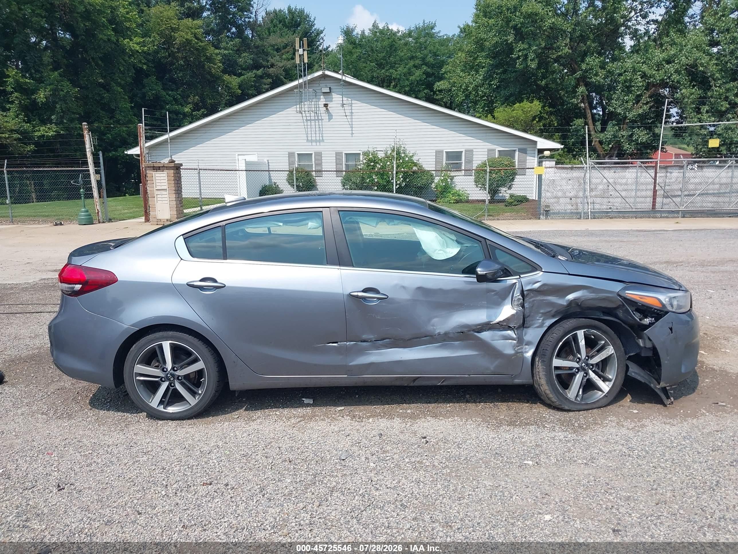 2017 Kia Forte Ex Silver vin: 3KPFL4A81HE054861