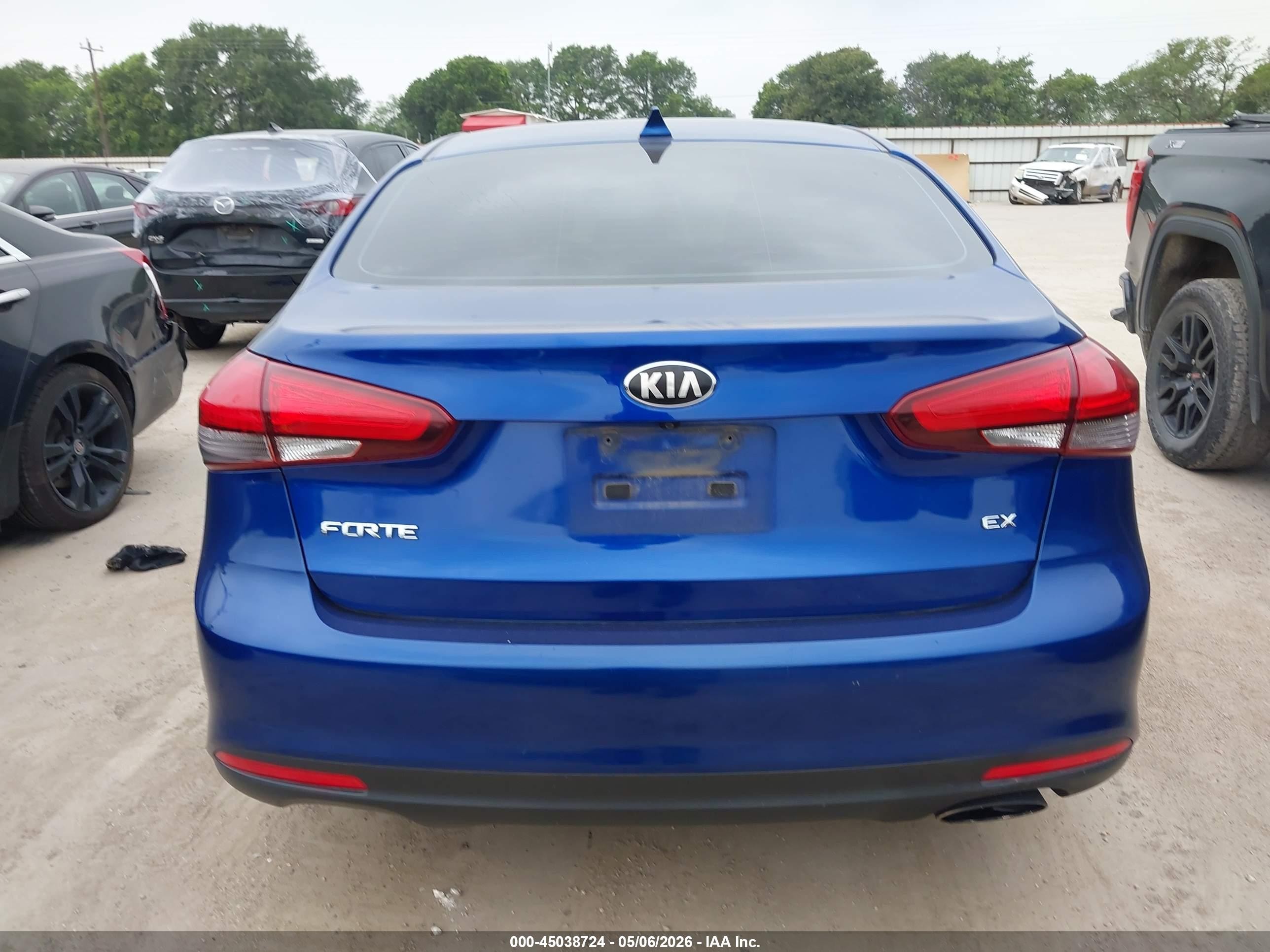 2017 Kia Forte Ex Blue vin: 3KPFL4A84HE038959