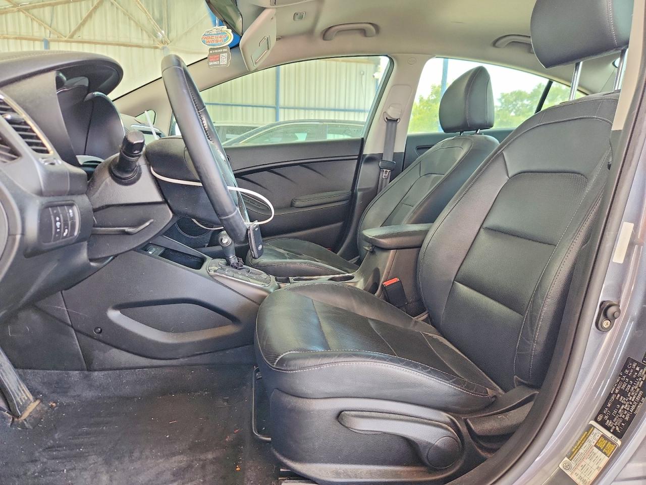 2018 Kia Forte Ex Gray vin: 3KPFL4A86JE189999