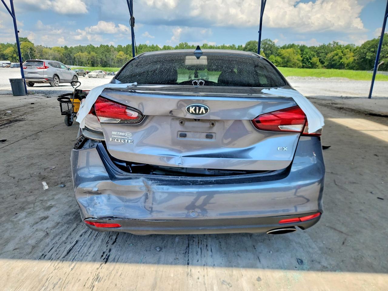 2018 Kia Forte Ex Gray vin: 3KPFL4A86JE189999