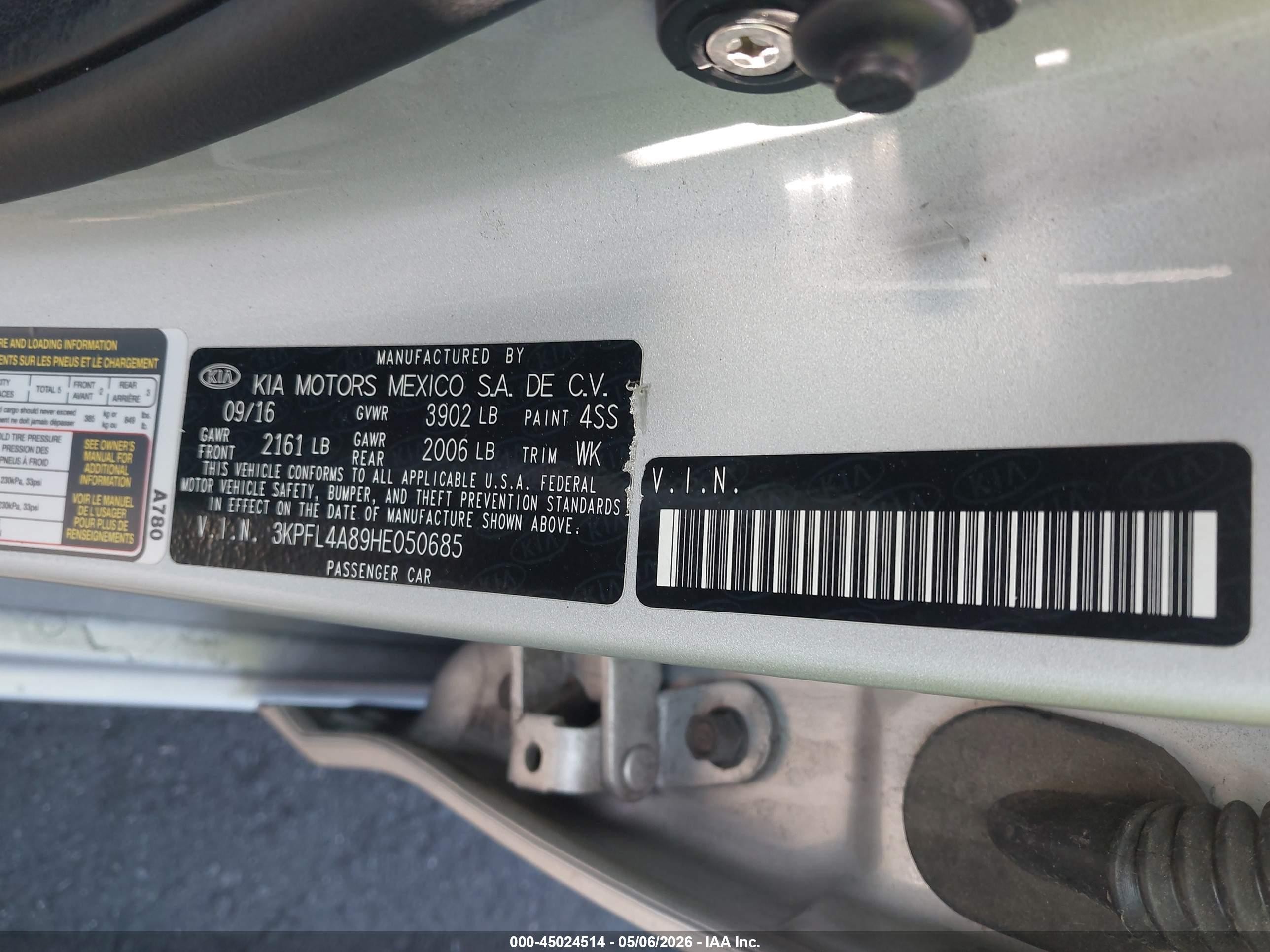 2017 Kia Forte Ex Silver vin: 3KPFL4A89HE050685