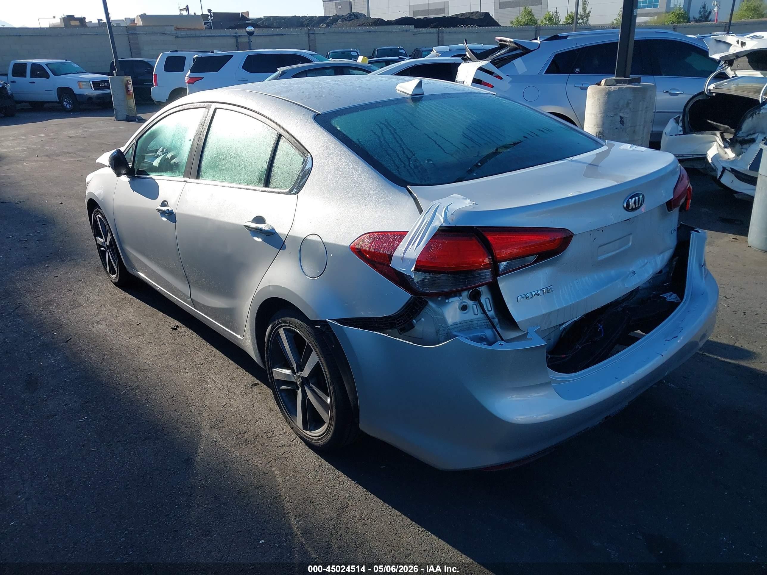 2017 Kia Forte Ex Silver vin: 3KPFL4A89HE050685