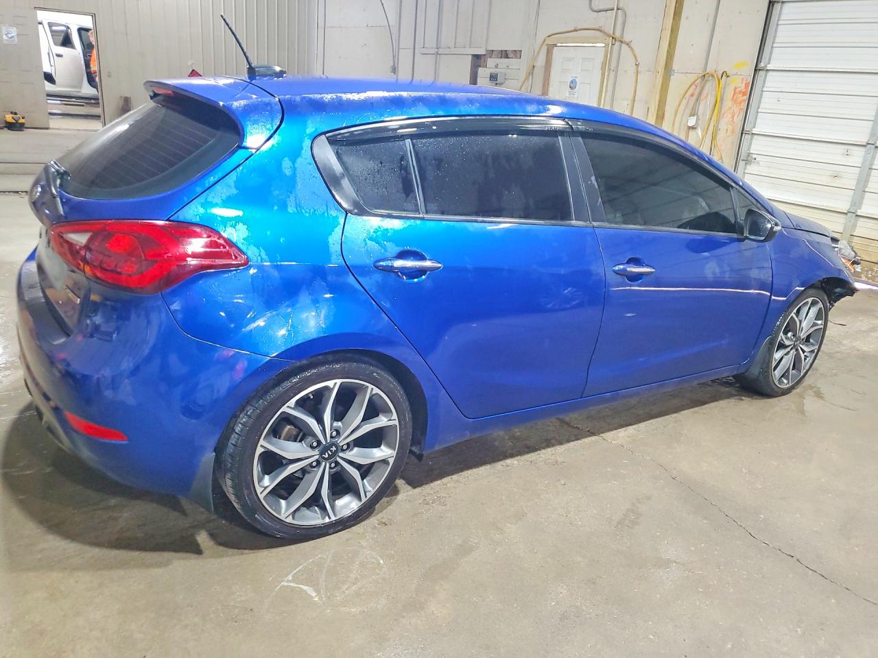 2017 Kia Forte5 Sx Blue vin: 3KPFN5A39HE127043