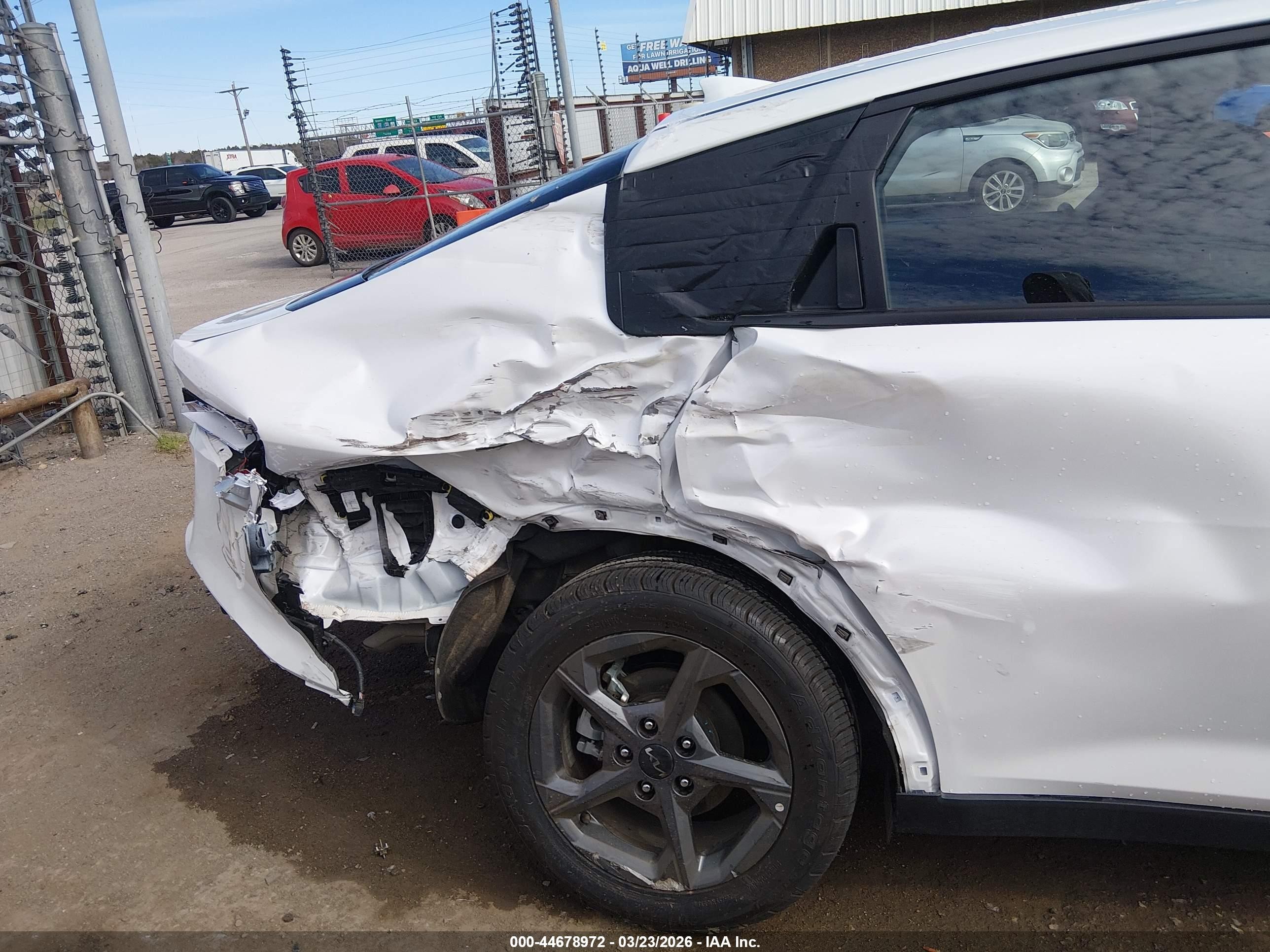 2025 Kia K4 Lxs White vin: 3KPFT4DE0SE007250