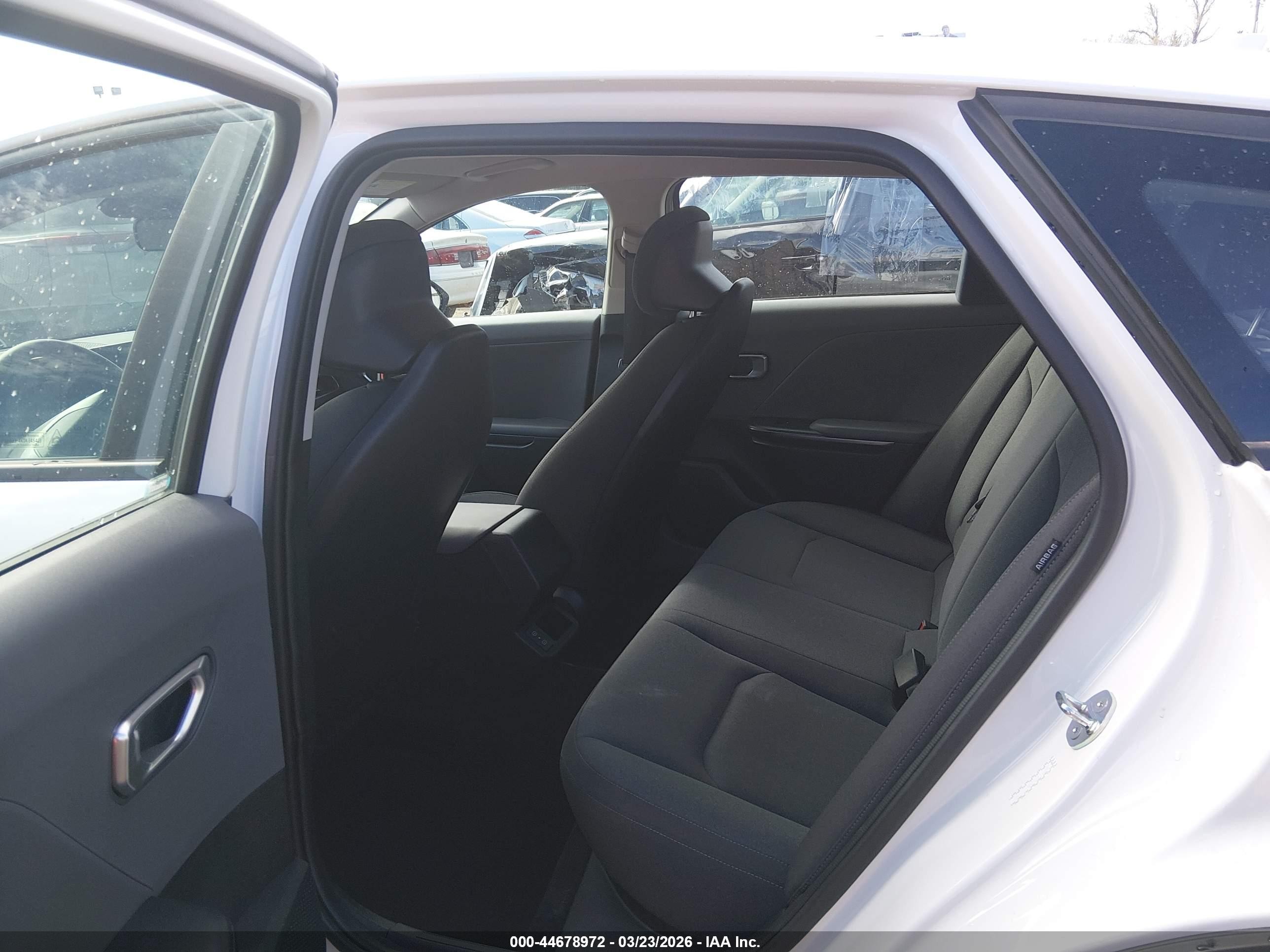 2025 Kia K4 Lxs White vin: 3KPFT4DE0SE007250