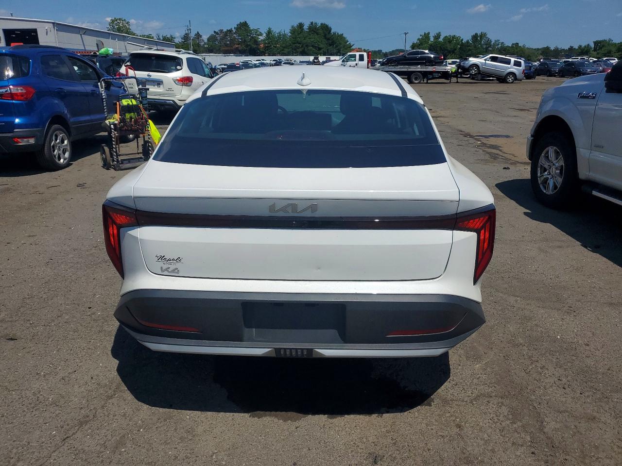 2025 Kia K4 Lxs White vin: 3KPFT4DE0SE014750
