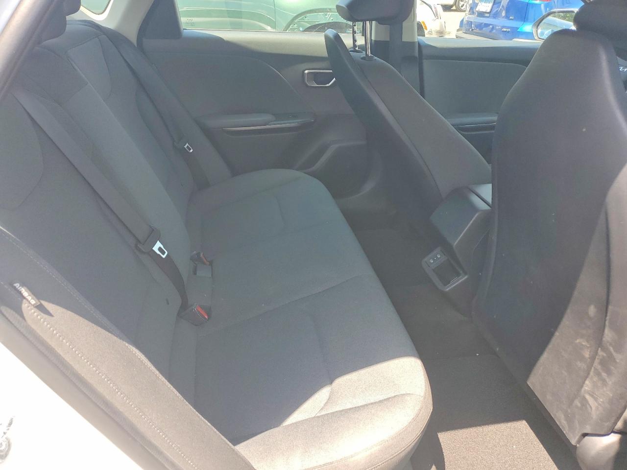 2025 Kia K4 Lxs White vin: 3KPFT4DE0SE014750