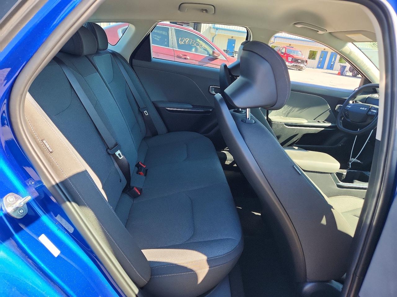 2025 Kia K4 Lxs Синий vin: 3KPFT4DE0SE171310