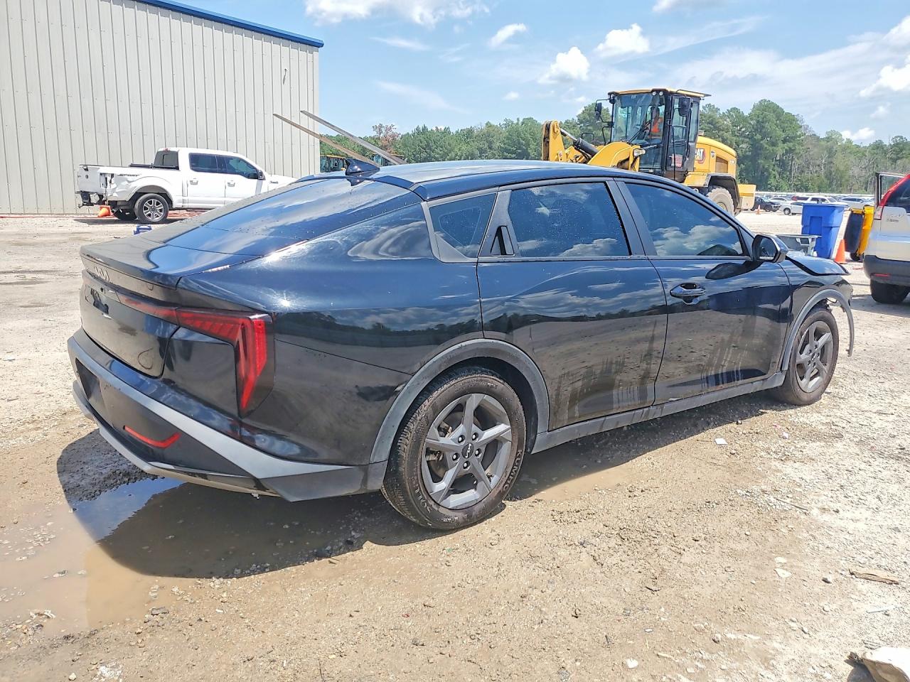 2025 Kia K4 Lxs Black vin: 3KPFT4DE1SE010965