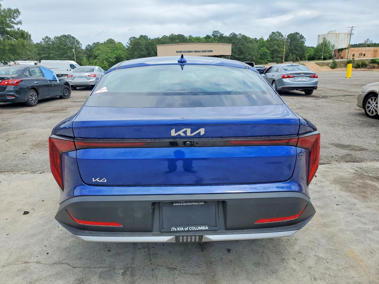 2025 Kia K4 Lxs Blue vin: 3KPFT4DE1SE245446