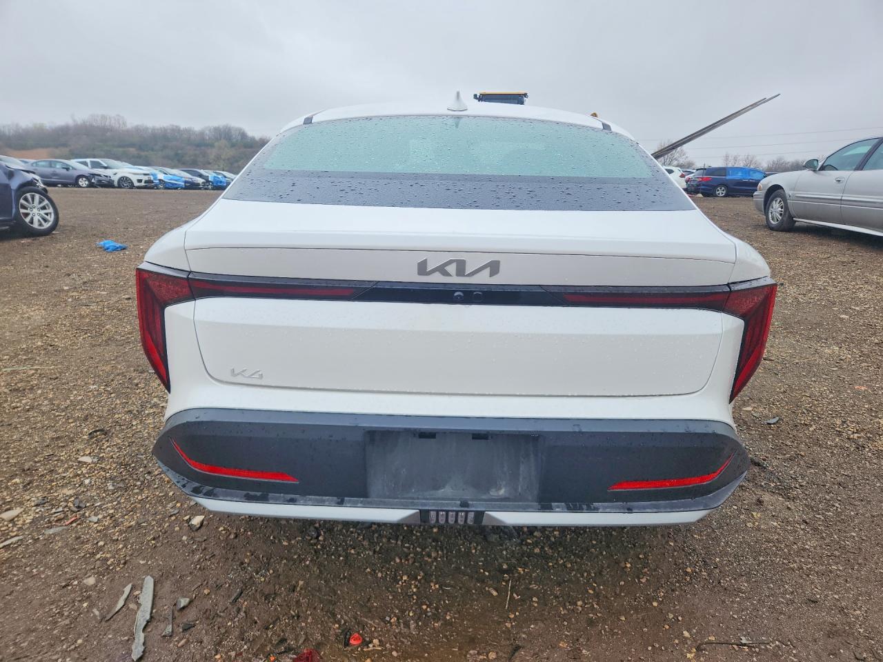 2025 Kia K4 Lxs White vin: 3KPFT4DE2SE194040
