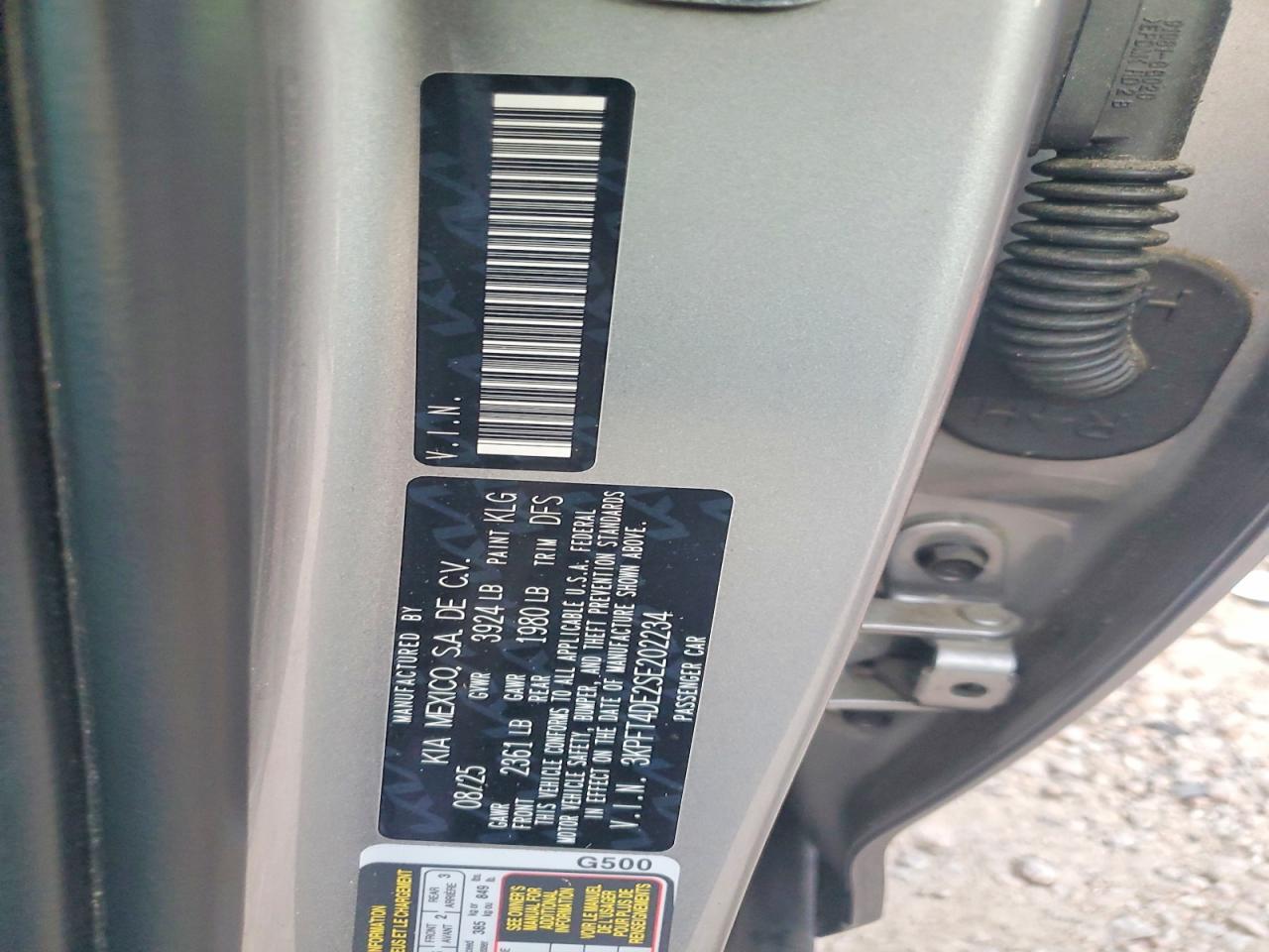 2025 Kia K4 Lxs Silver vin: 3KPFT4DE2SE202234