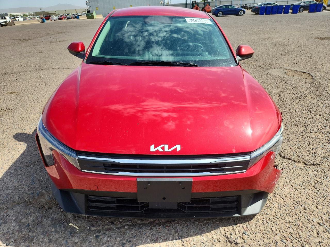 2026 Kia K4 Lxs Red vin: 3KPFT4DE2TE354841