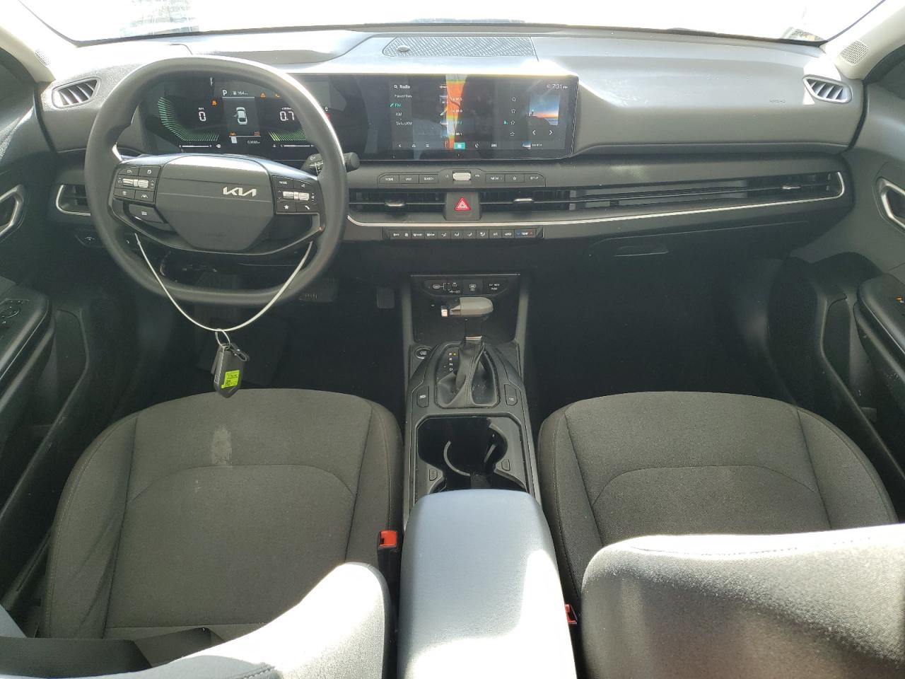 2025 Kia K4 Lxs White vin: 3KPFT4DE3SE007162 Damage: Left Front Seat, Stained, Permanent