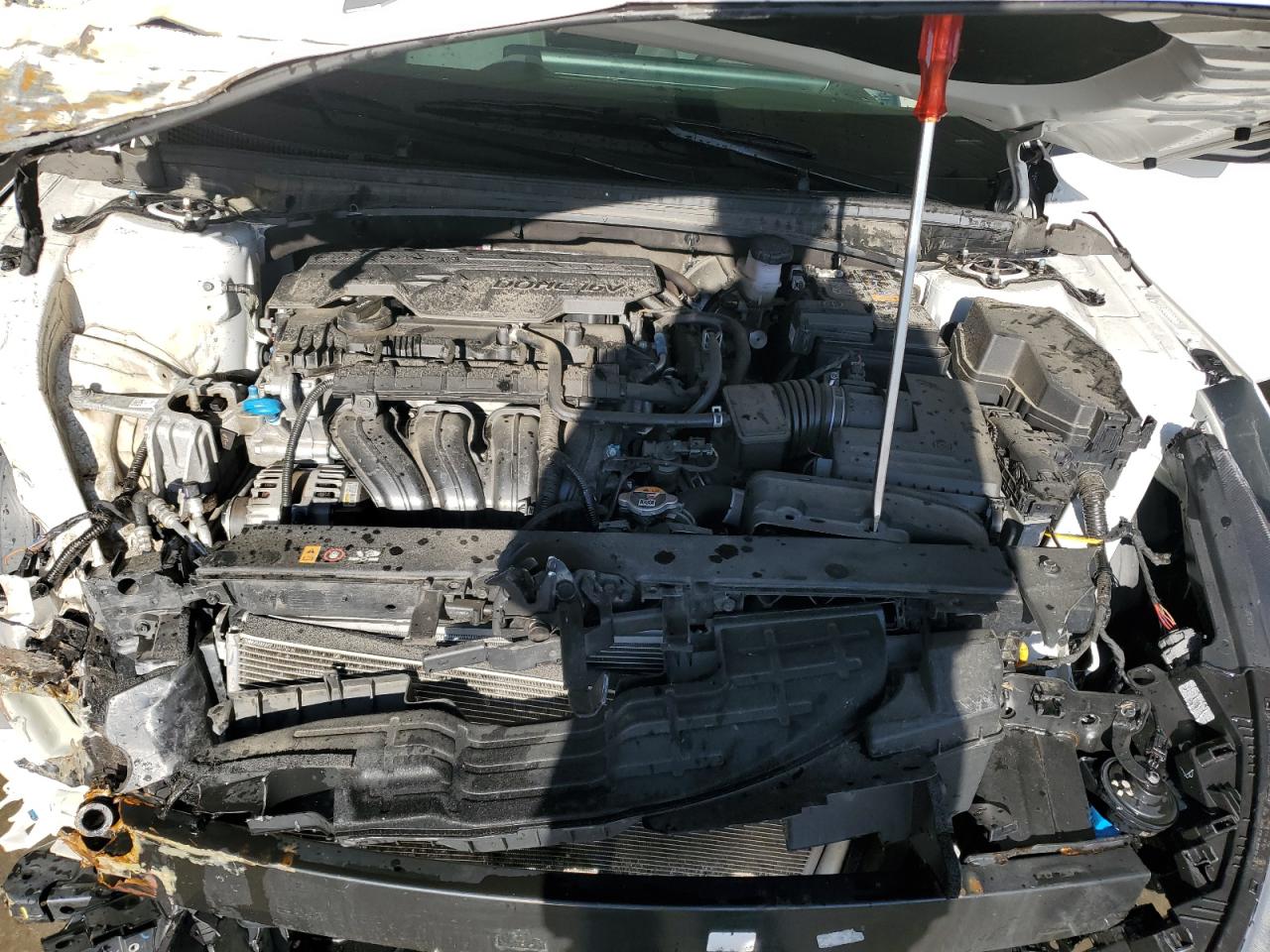 2025 Kia K4 Lxs White vin: 3KPFT4DE3SE007162 Damage: Radiator, Broken, Replacement Required