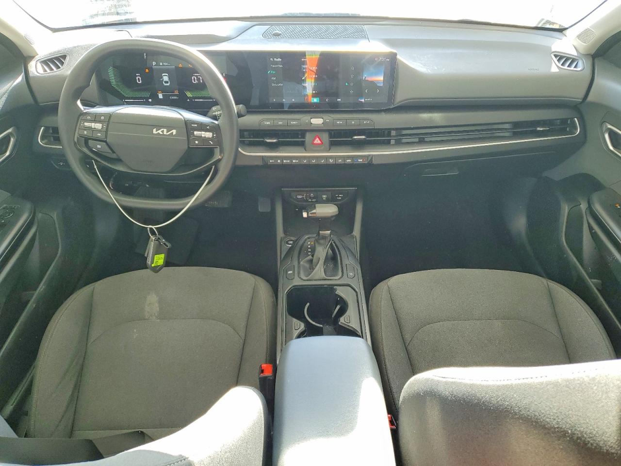 2025 Kia K4 Lxs White vin: 3KPFT4DE3SE007162