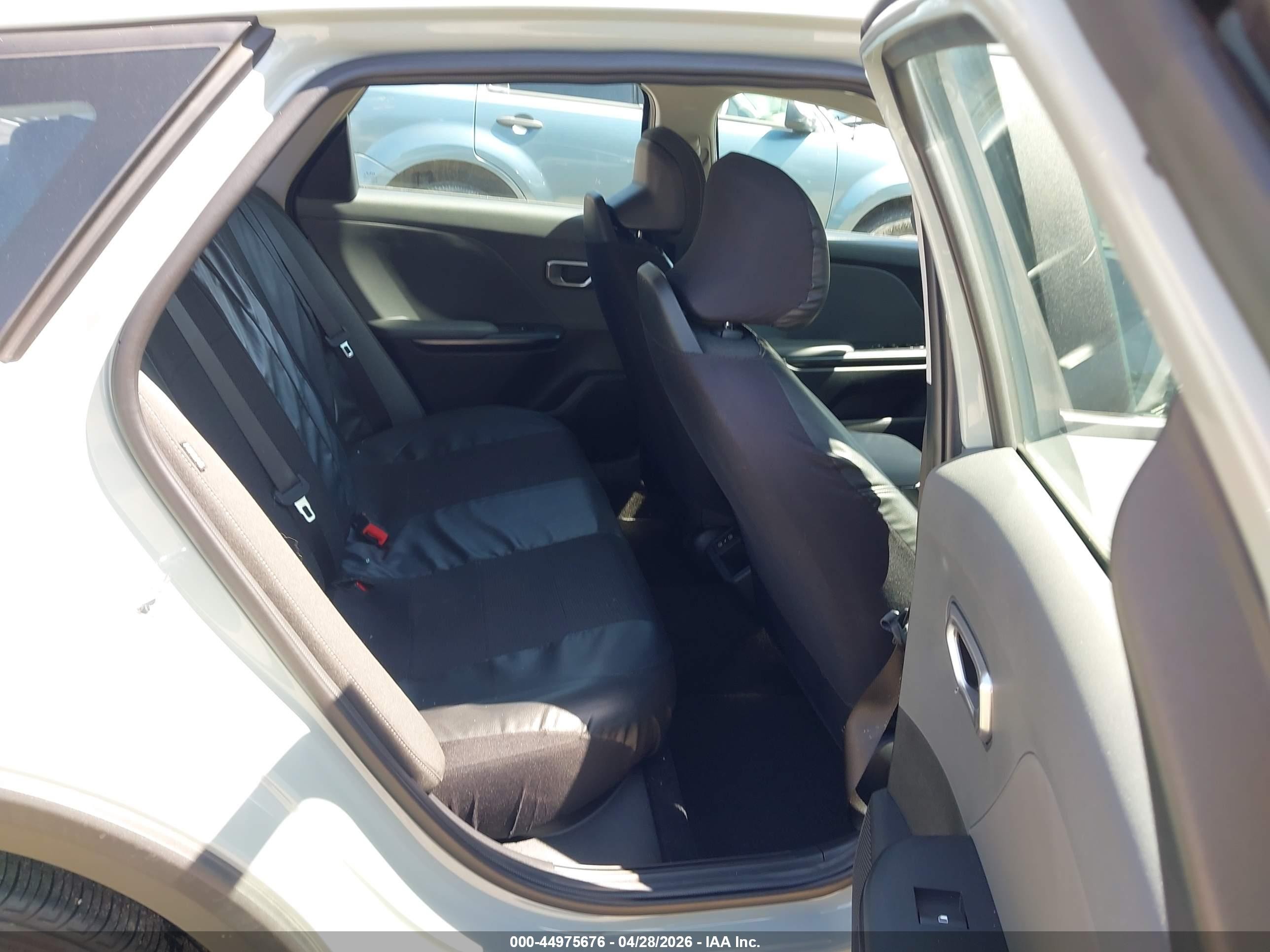 2025 Kia K4 Lxs Gray vin: 3KPFT4DE3SE097719
