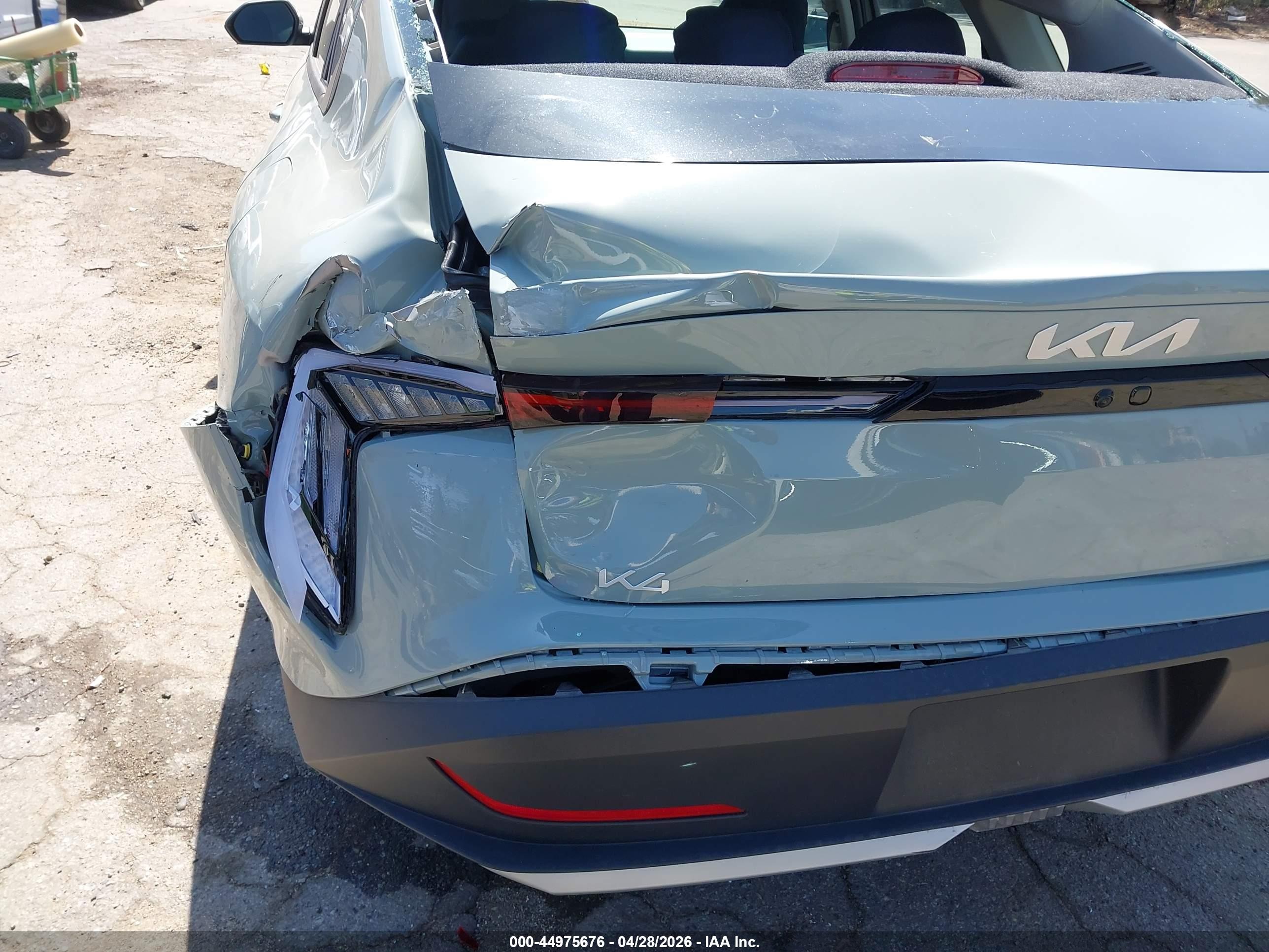 2025 Kia K4 Lxs Gray vin: 3KPFT4DE3SE097719