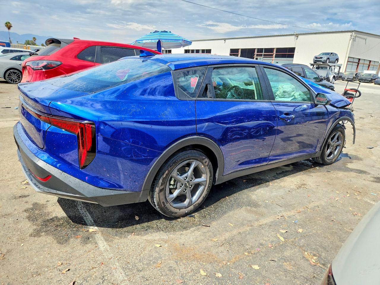 2026 Kia K4 Lxs Blue vin: 3KPFT4DE4TE257317