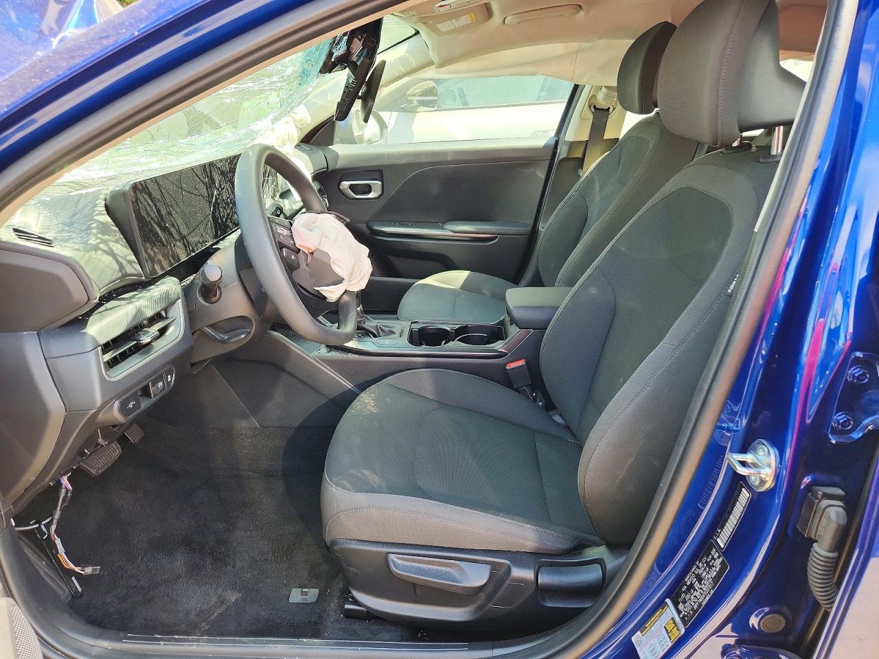 2026 Kia K4 Lxs Blue vin: 3KPFT4DE4TE257317