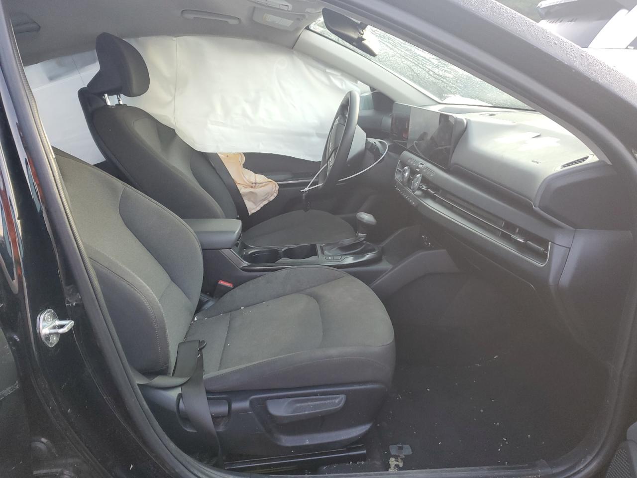 2025 Kia K4 Lx Black vin: 3KPFT4DE5SE015201 Damage: Left Side Curtain Air Bag, Deployed, Replacement Required