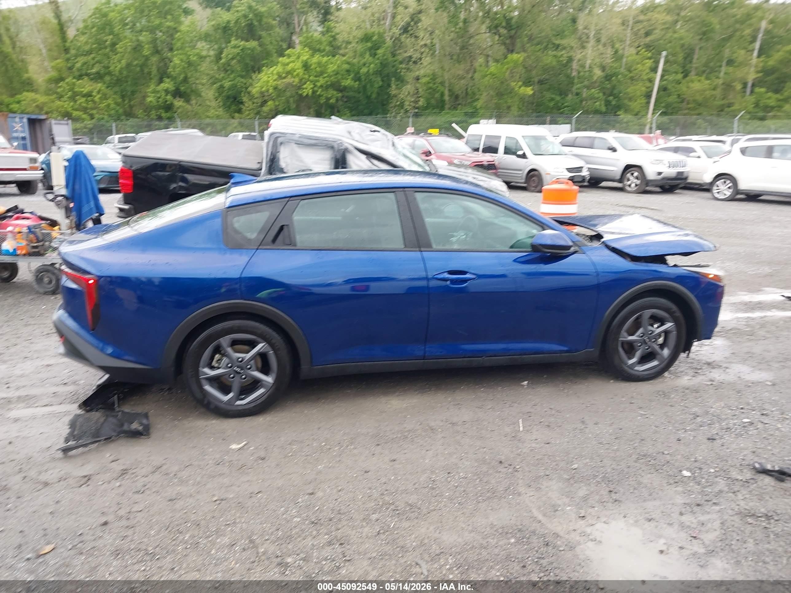 2025 Kia K4 Lxs Blue vin: 3KPFT4DE5SE025811