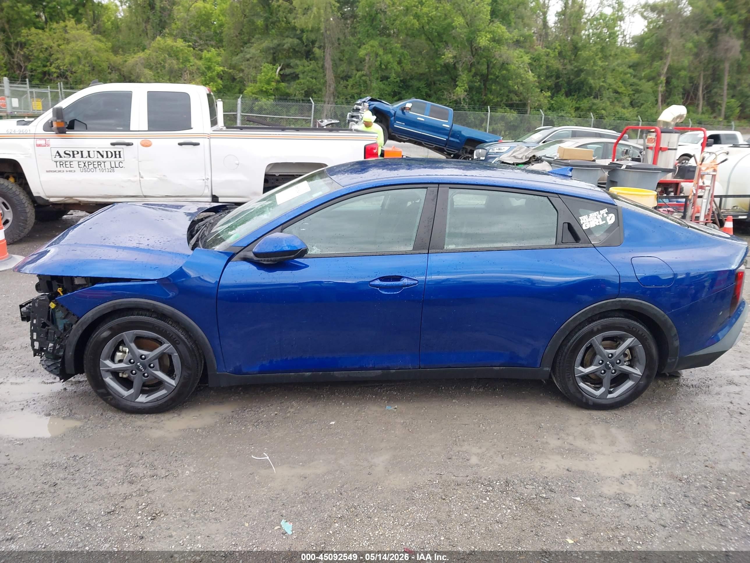 2025 Kia K4 Lxs Blue vin: 3KPFT4DE5SE025811
