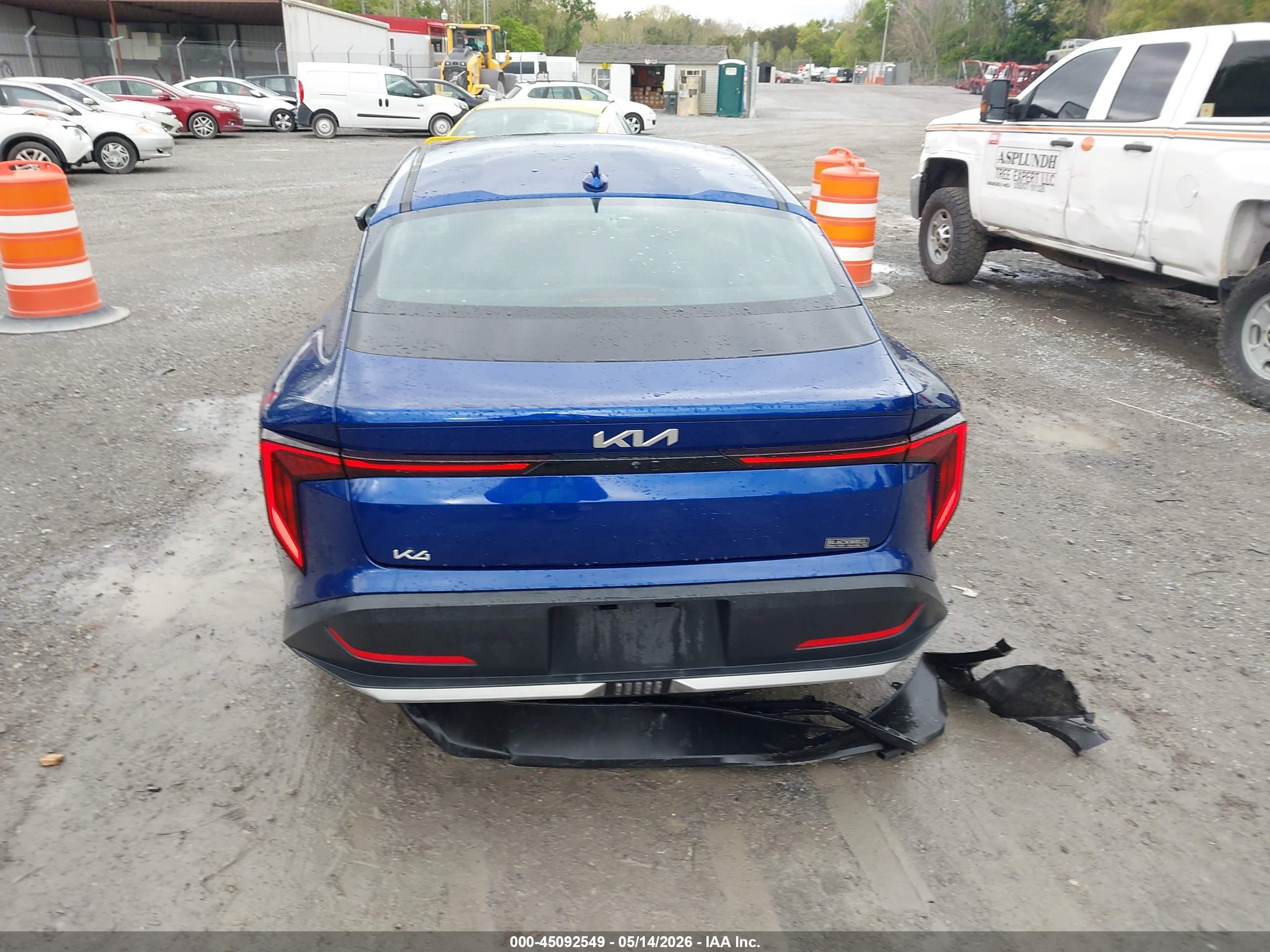 2025 Kia K4 Lxs Blue vin: 3KPFT4DE5SE025811