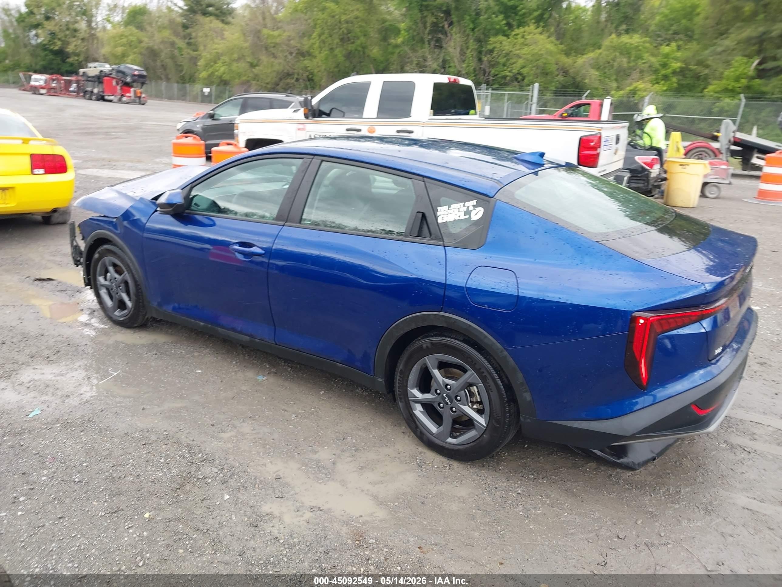 2025 Kia K4 Lxs Blue vin: 3KPFT4DE5SE025811