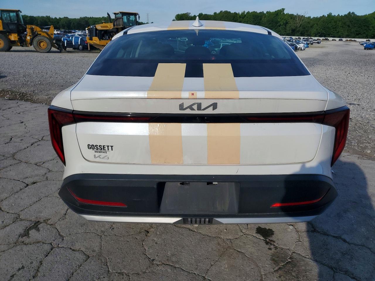 2025 Kia K4 Lxs White vin: 3KPFT4DE5SE155815