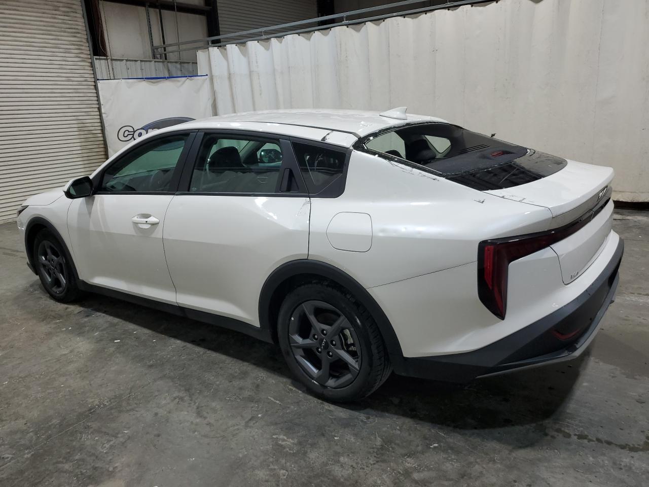 2025 Kia K4 Lxs White vin: 3KPFT4DE6SE078601 Damage: Left Qtr Panel, Hail Damage, 10 Or More
