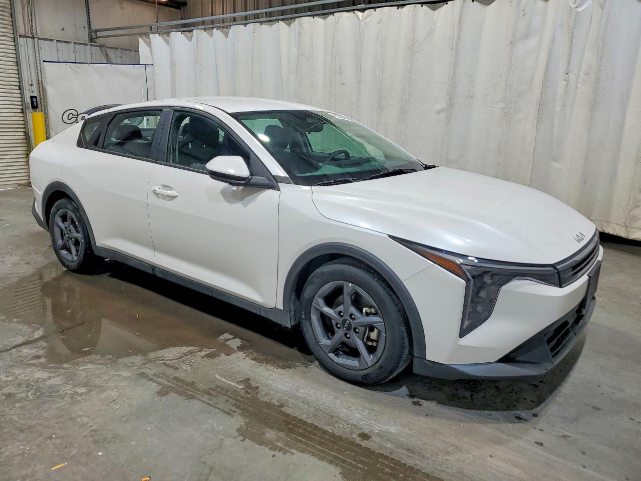 2025 Kia K4 Lxs White vin: 3KPFT4DE6SE078601