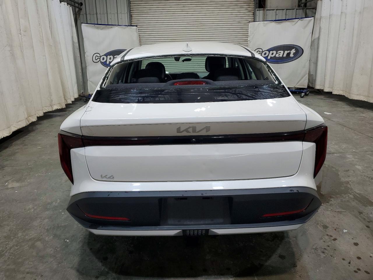 2025 Kia K4 Lxs White vin: 3KPFT4DE6SE078601