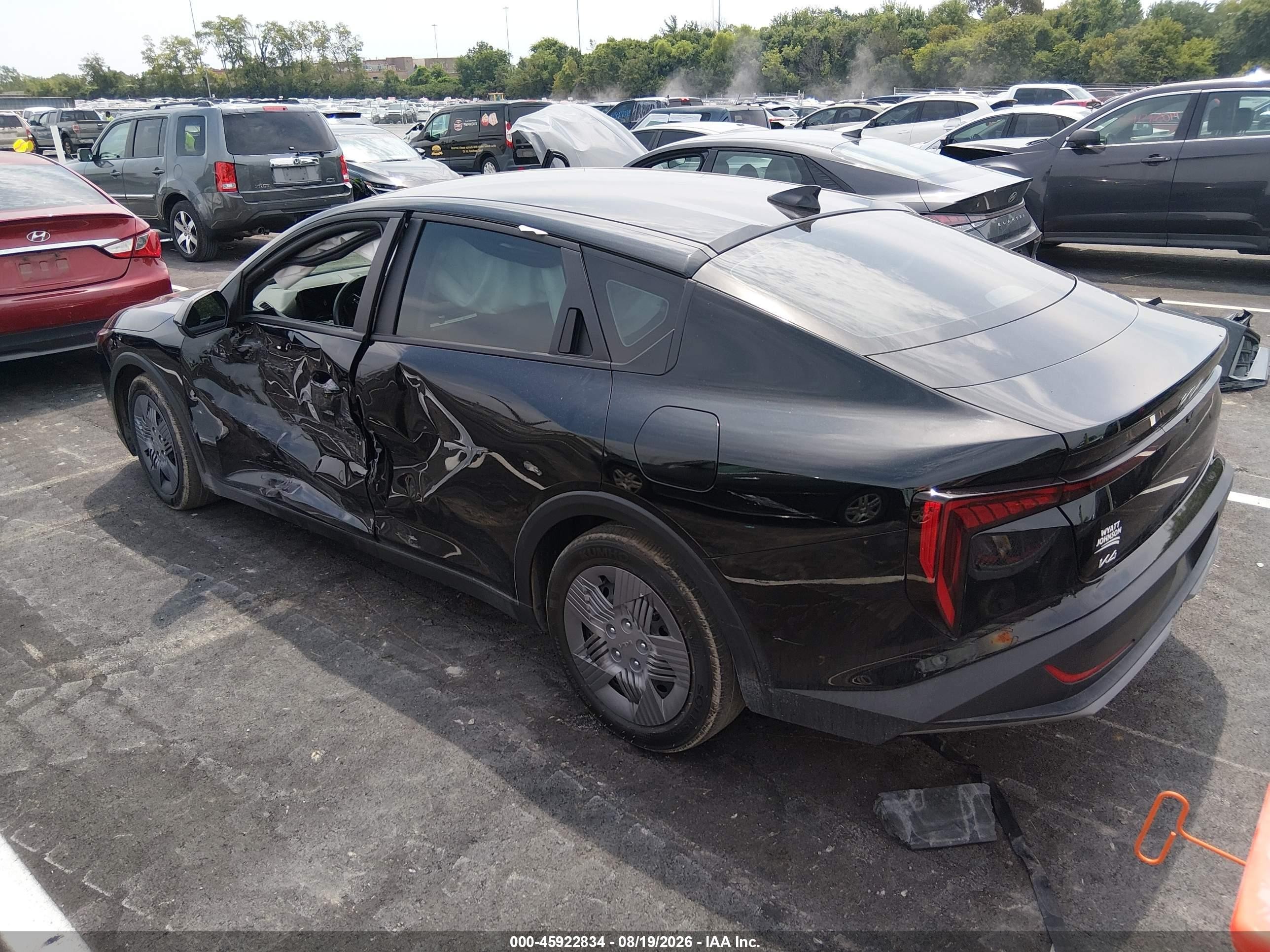 2025 Kia K4 Lx Black vin: 3KPFT4DE6SE239478