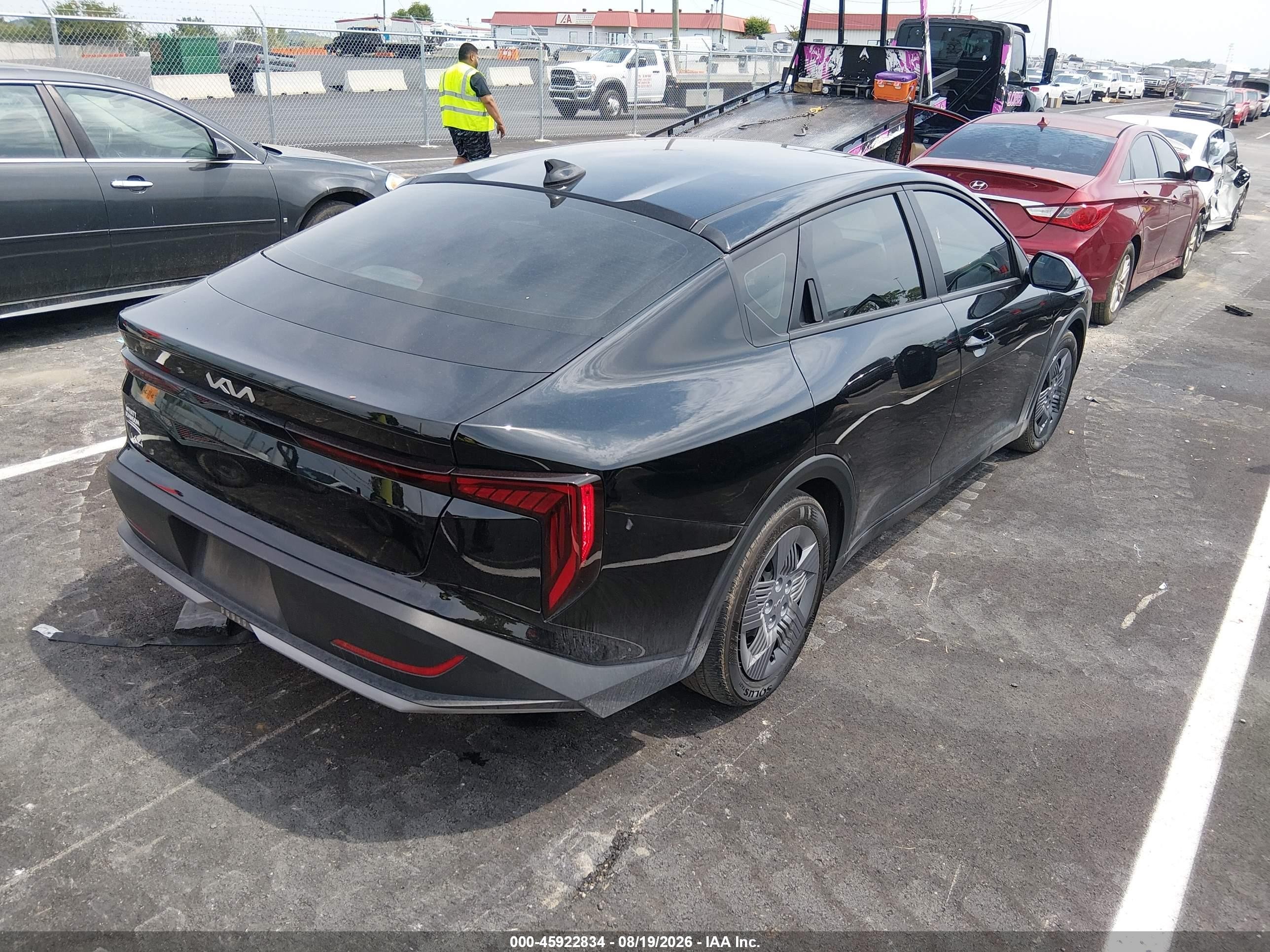 2025 Kia K4 Lx Black vin: 3KPFT4DE6SE239478