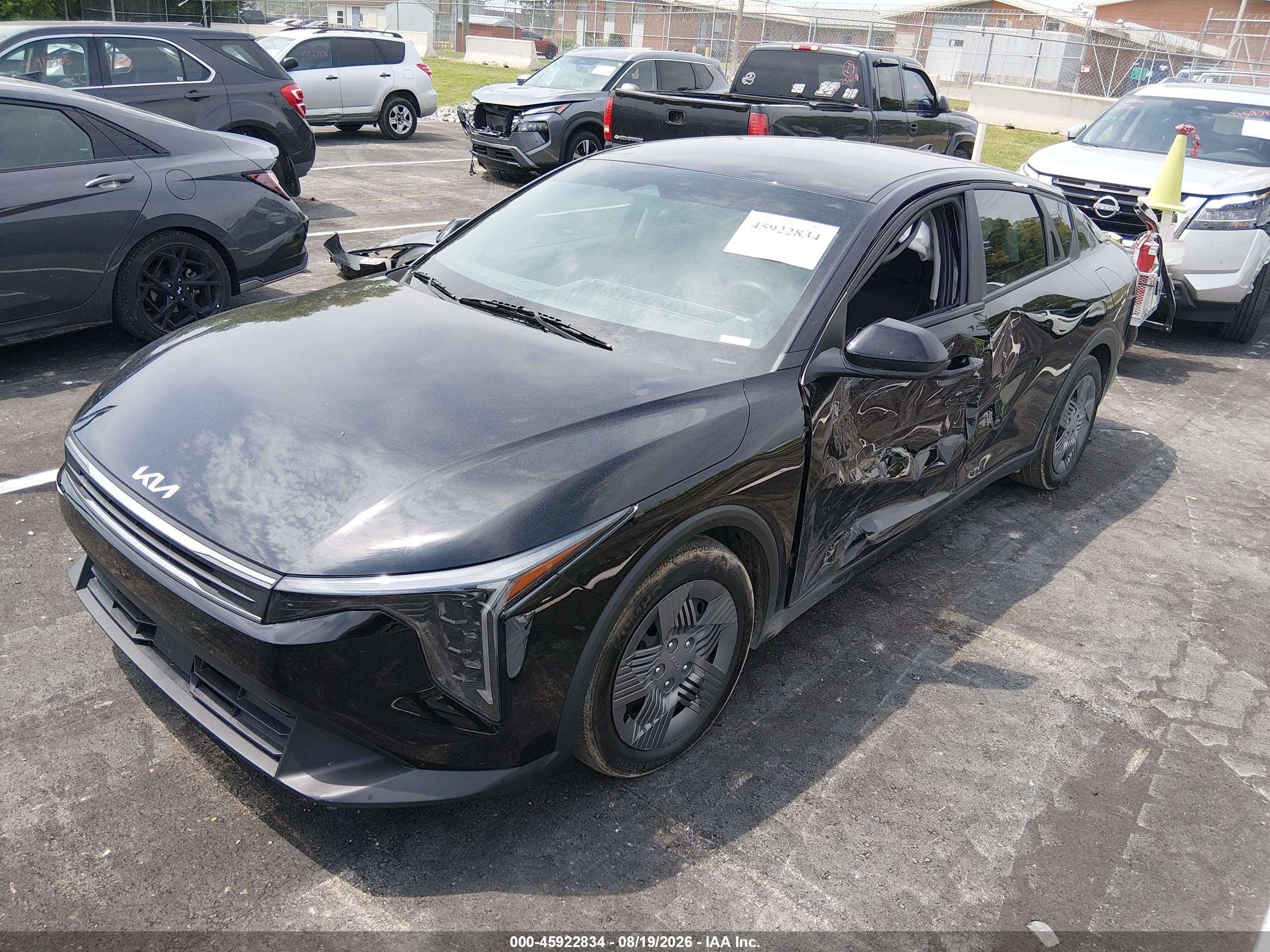 2025 Kia K4 Lx Black vin: 3KPFT4DE6SE239478