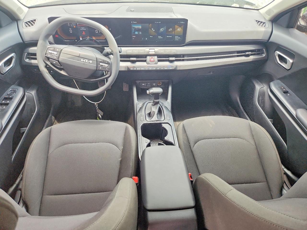 2026 Kia K4 Lxs Black vin: 3KPFT4DE8TE274203