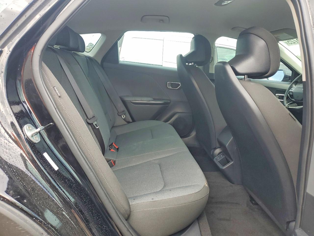 2025 Kia K4 Lxs Black vin: 3KPFT4DE9SE225302
