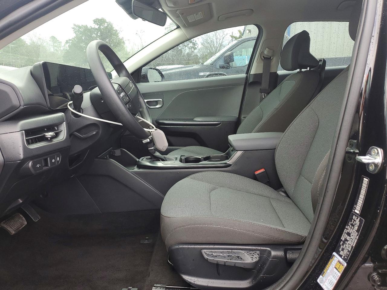 2025 Kia K4 Lxs Black vin: 3KPFT4DE9SE225302