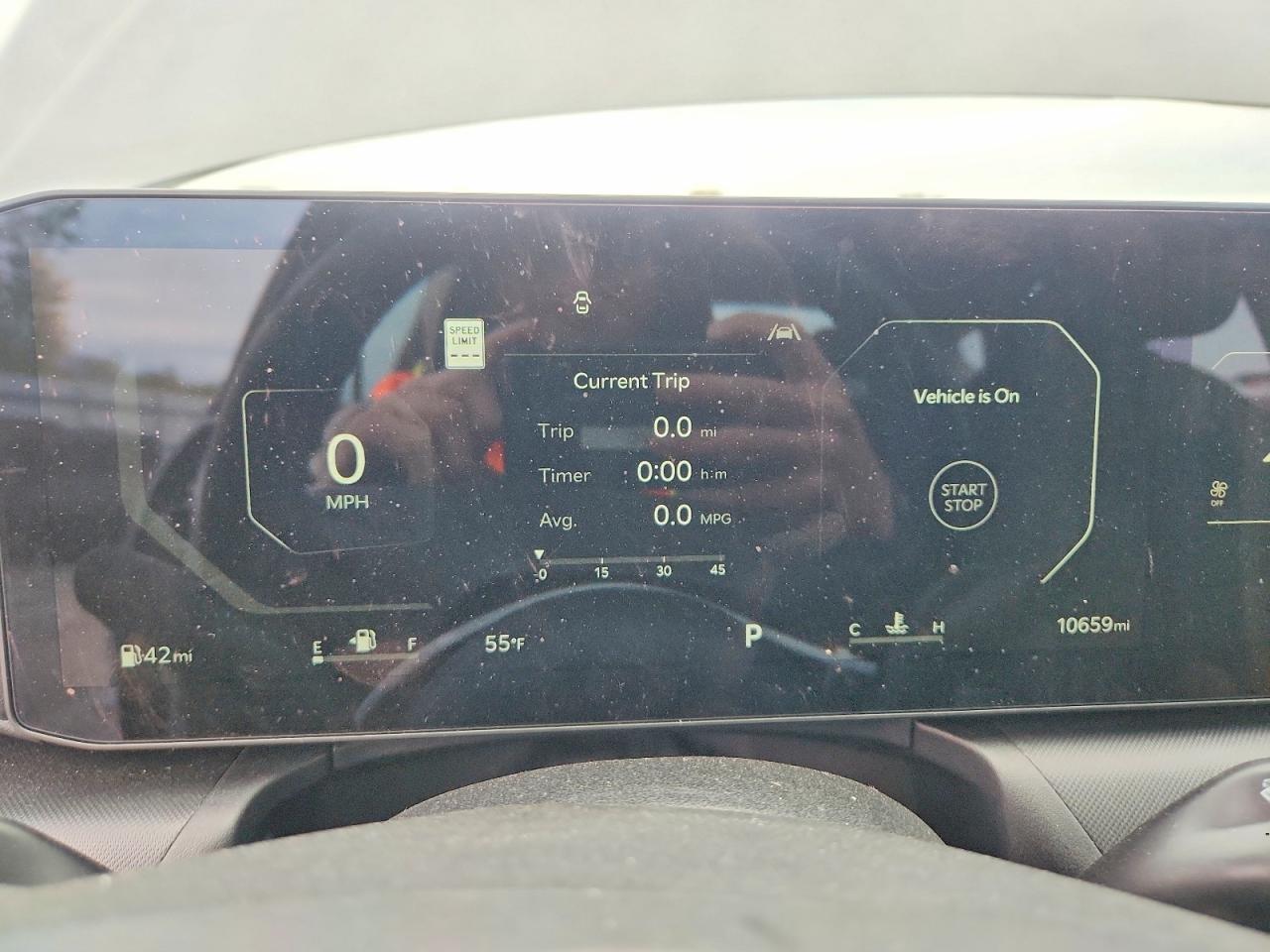 2025 Kia K4 Ex Gray vin: 3KPFU4DE0SE187911