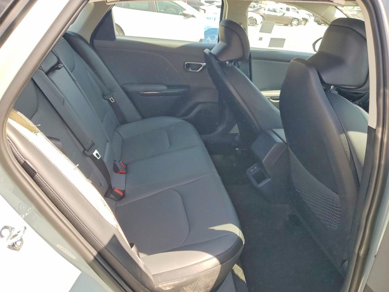 2026 Kia K4 Ex Gray vin: 3KPFU4DE0TE299562
