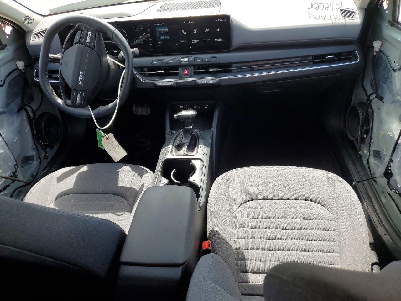 2025 Kia K4 Ex Серый vin: 3KPFU4DE3SE121448