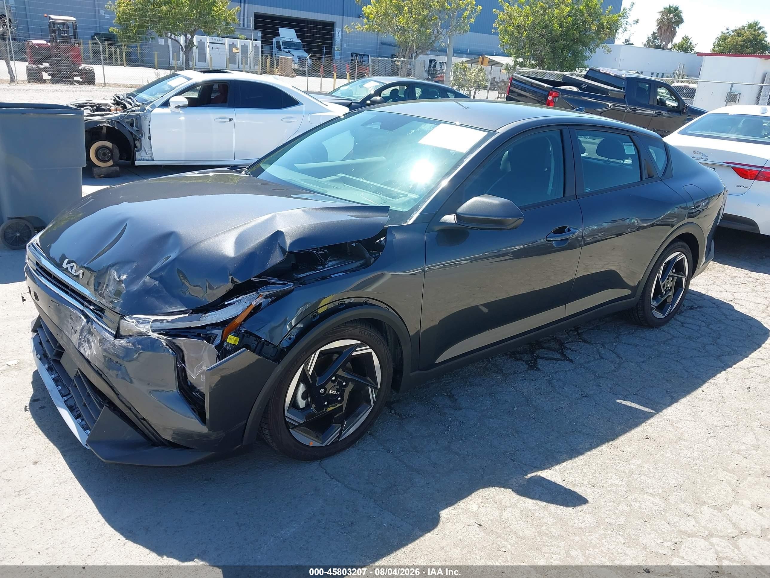 2026 Kia K4 Ex Gray vin: 3KPFU4DE4TE304780