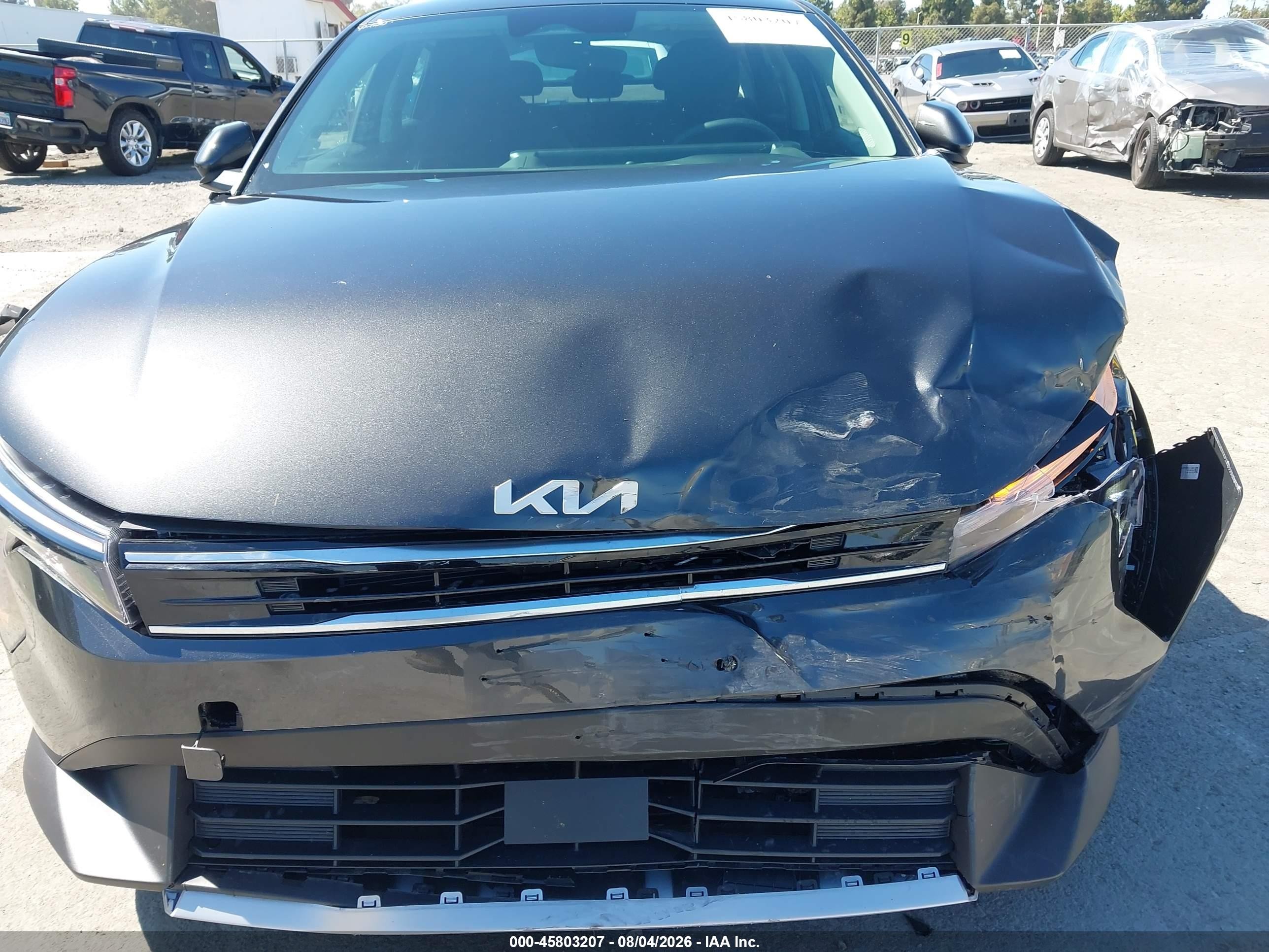 2026 Kia K4 Ex Gray vin: 3KPFU4DE4TE304780